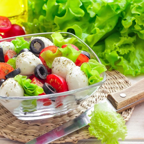 رژیم کاهش وزن یک ماهه به همراه کالری مواد غذایی مورد استفاده